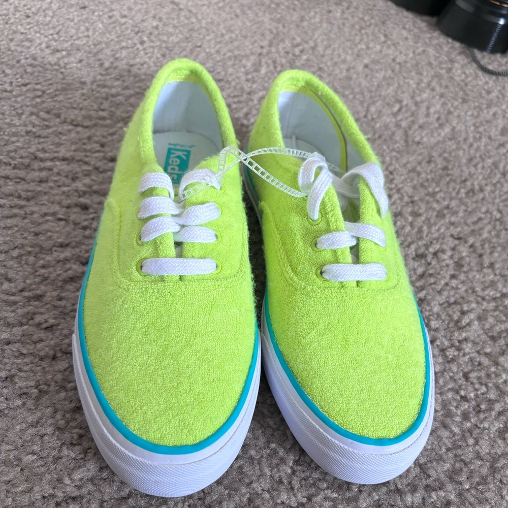 BRANDNEW KEDS softerra neon green sneakers 6.5
